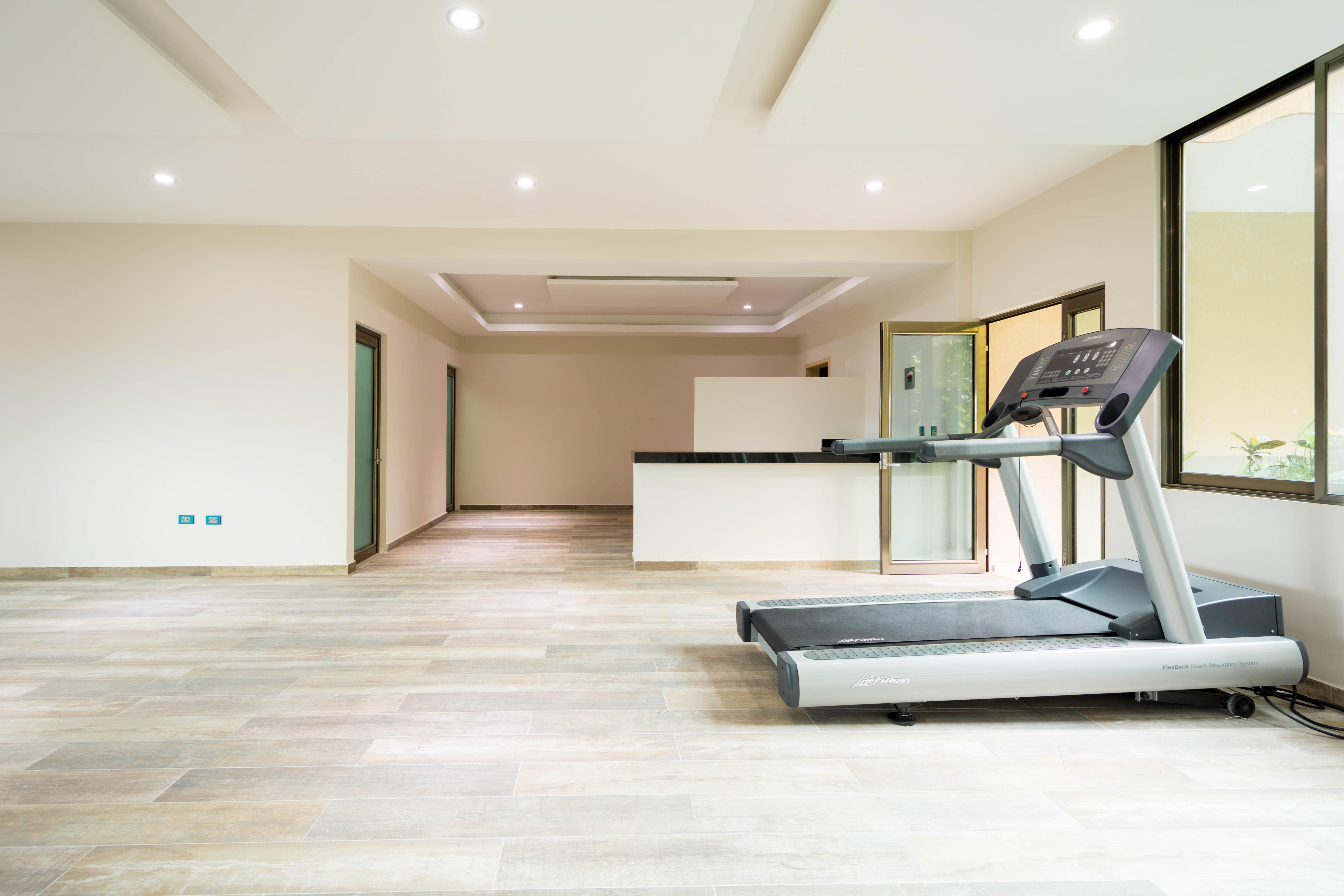 Palmarena Rooms & Residences - Long Stay Comfort With Parking, Sauna, Gym & Pool - Steps From 5Th Avenue Playa del Carmen Exterior foto